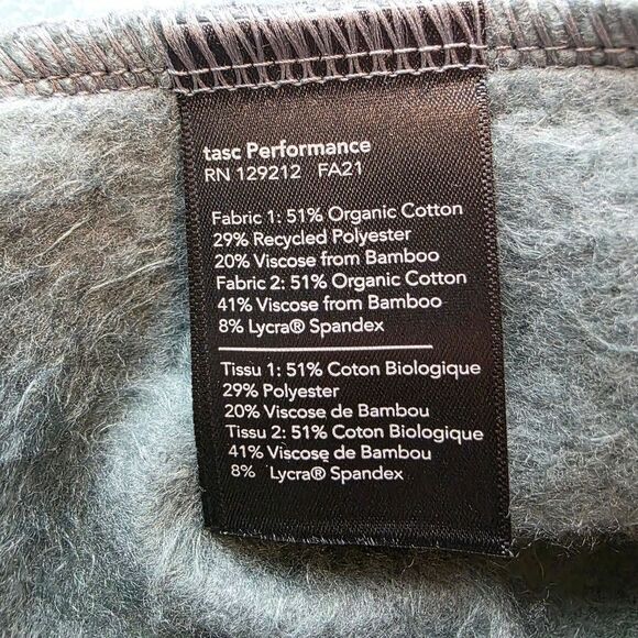 Tasc Performance Full Zip Vest Size L - Picture 9 of 9